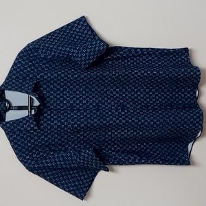 Men's Lululemon Short Sleeve Shirt